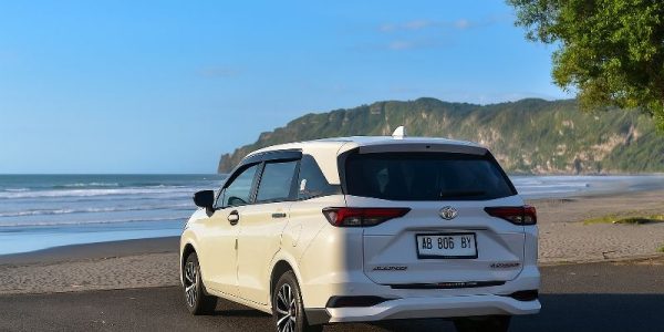 Sewa Mobil Toyota Avanza FWD Terbaru di Yogyakarta